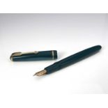 Parker Junior Duofold fountain pen, green , with 14 carat gold nib