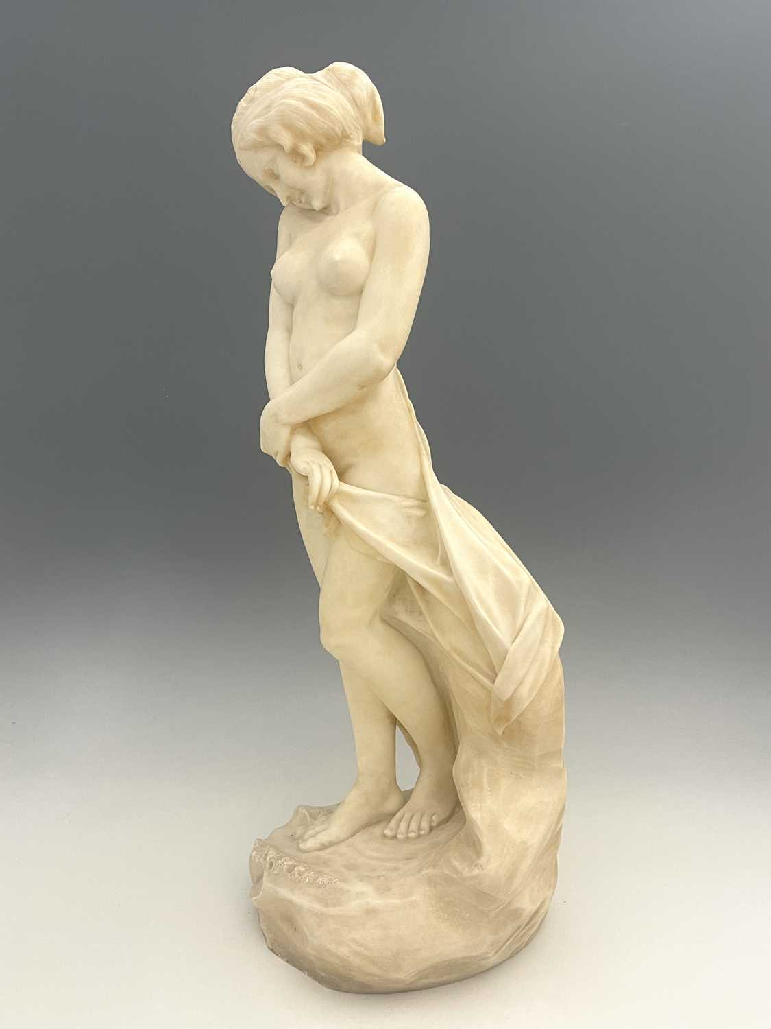 Italian School, late 19th Century, a marble sculpture of a classically draped female nude, - Bild 3 aus 4