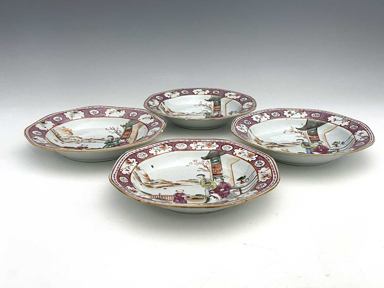 A set of five Chinese famille rose plates, 18th century, octagonal form, painted in the Cantonese - Image 6 of 7