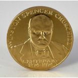 A 22 carat gold commemorative medal for Winston Churchill, 1974, 8.5g