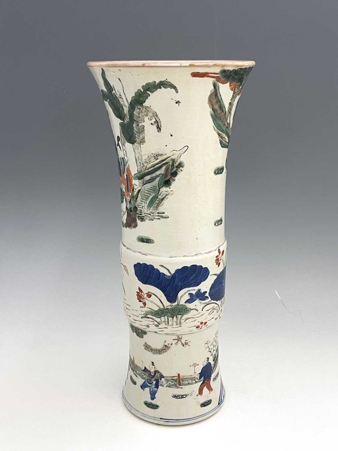 A Chinese Doucai Gu vase, cylindrical flared form, painted in the round with three bands, - Image 6 of 9