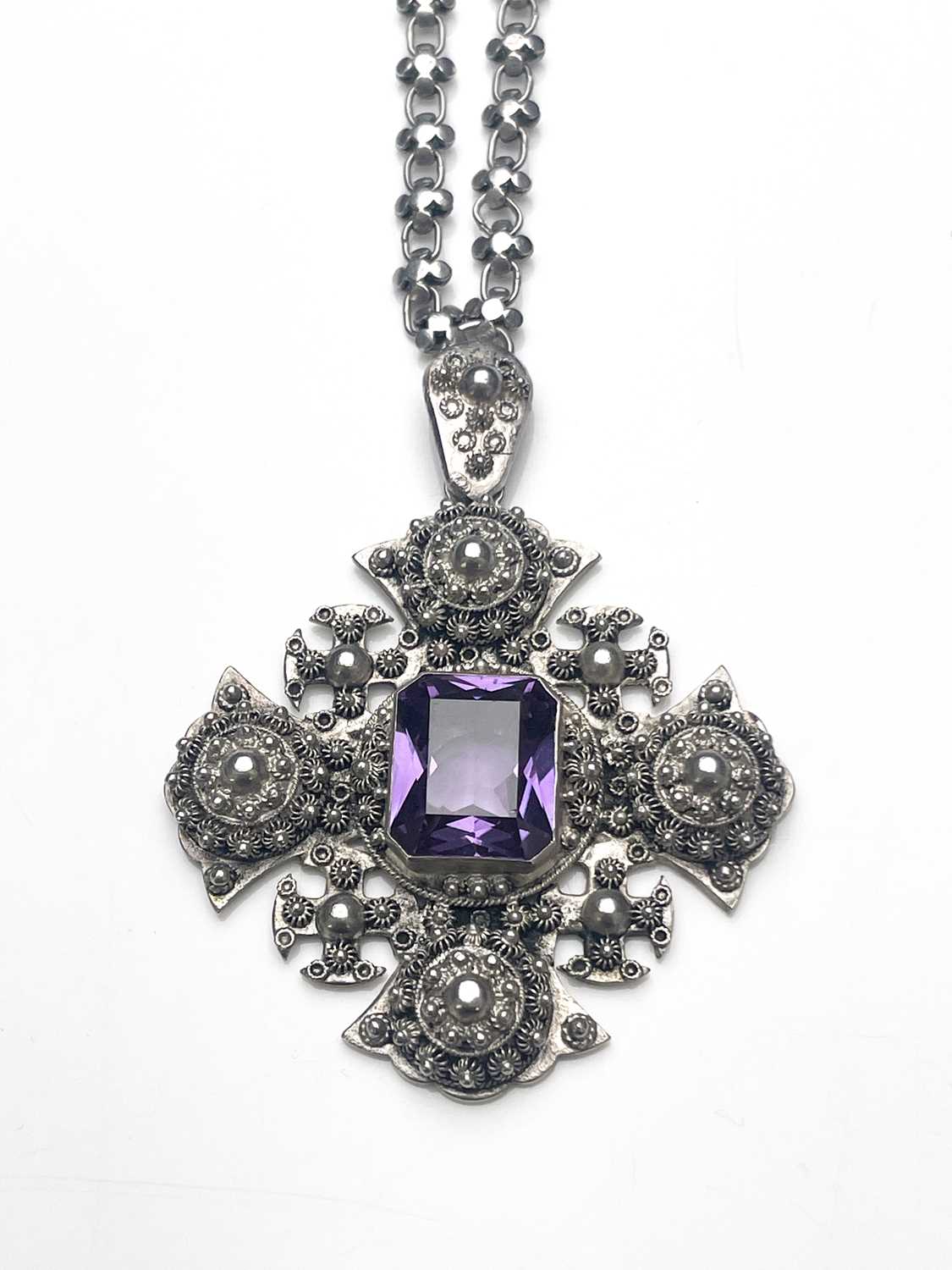 A late Victorian gem-set pendant, with chain