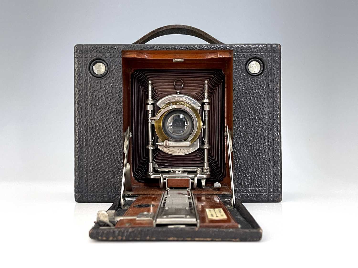 An Eastman Kodak Cartridge concertina camera, brown bellows, with ivorine Sands Hunter plaque, - Image 4 of 5