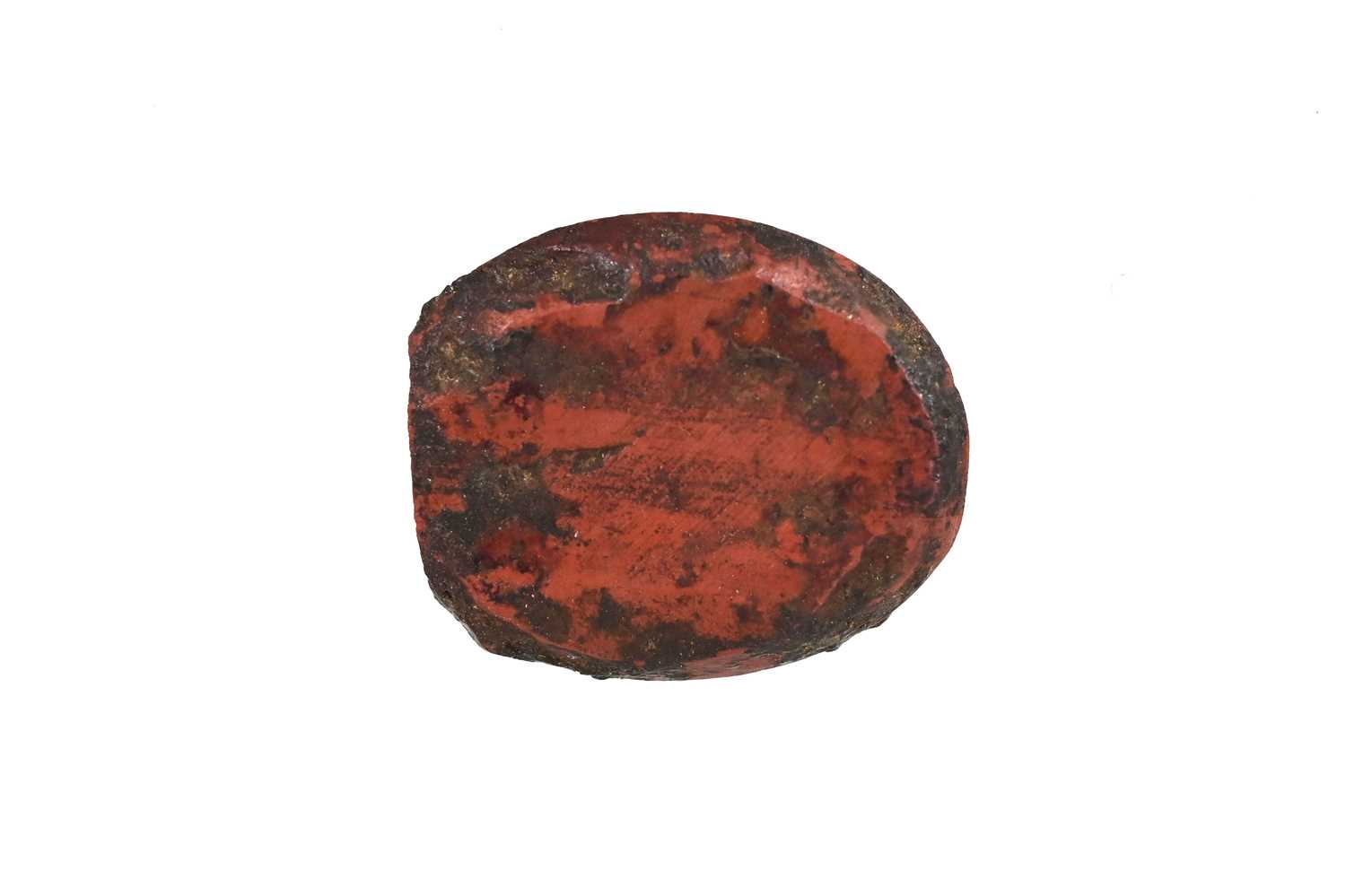 A Roman intaglio, carved with two figures flanking a goat type animal, red hardstone, 1.5cm long - Bild 2 aus 2