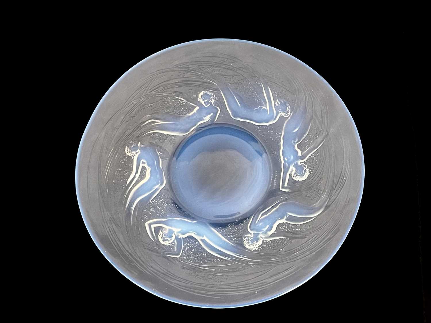 Rene Lalique, an Ondines opalescent glass plate, model 3003, designed circa 1921, frosted and - Image 3 of 6