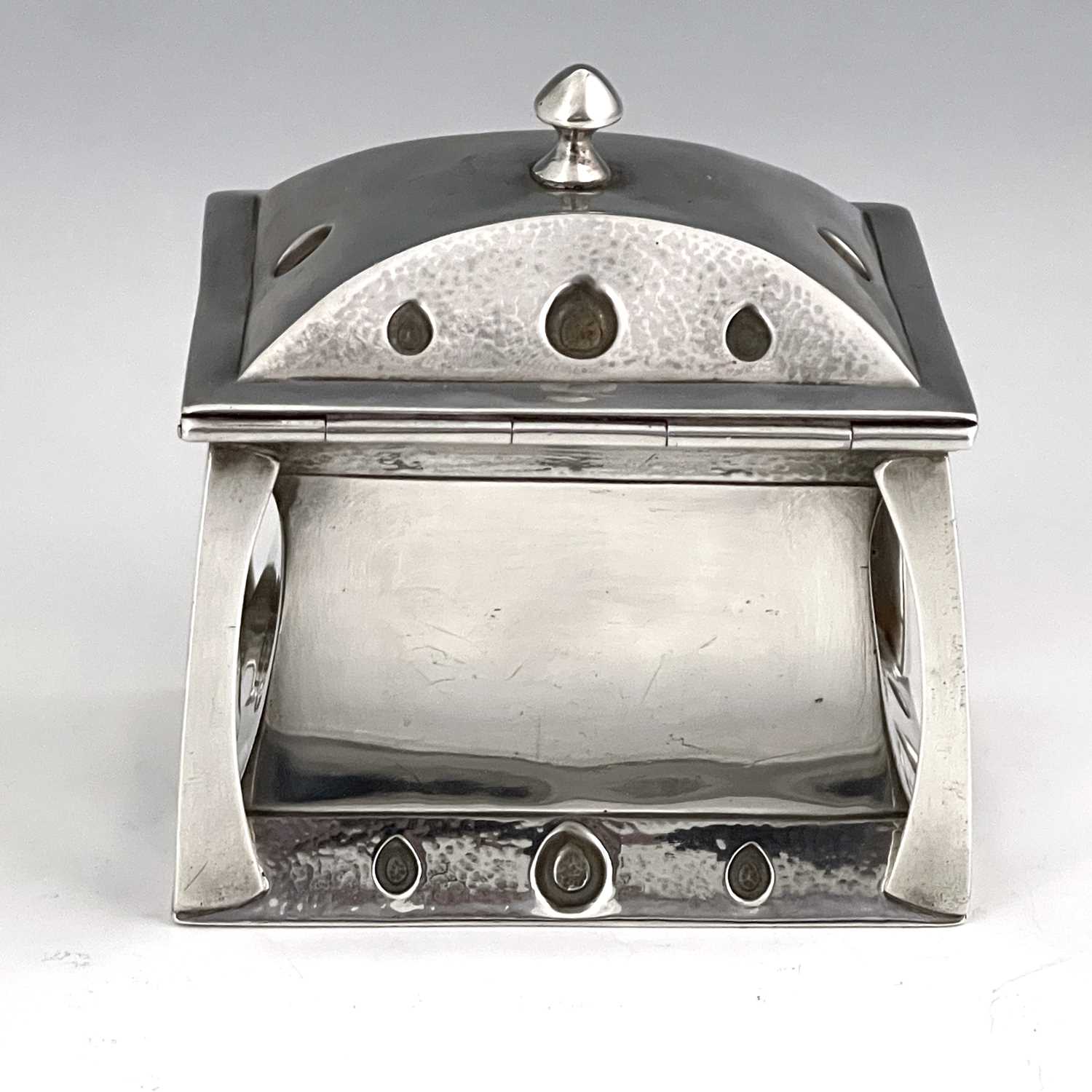 William Hutton and Sons, an Arts and Crafts silver tea caddy, London 1903, waisted cuboid form - Image 2 of 4