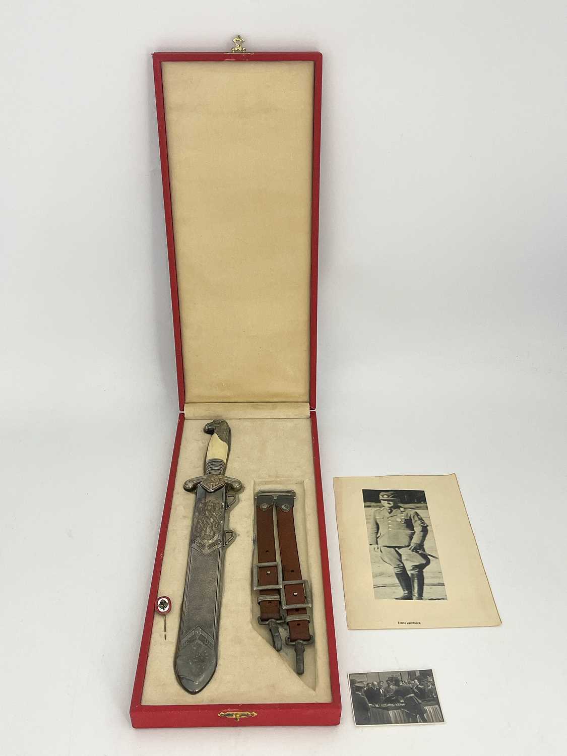 A German Third Reich RAD officer's presentation dagger, awarded to Ernst Lambeck, eagle head hilt - Image 10 of 10
