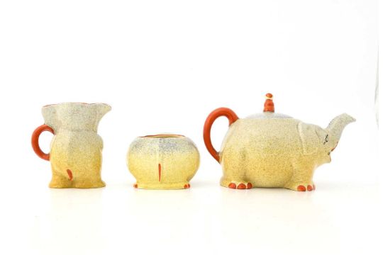 A John Steventon, Royal Venton Ware novelty three piece circus elephant tea set, comprising elephant - Image 2 of 5