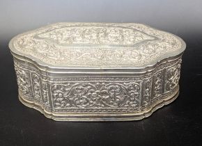 A 19th century Sri Lankan silver box, hinged lid, 195g, H.5cm L.12cm