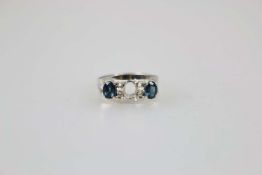 14K Ring mit blauen Farbsteinen