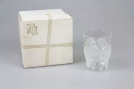 Lalique Paris, Reliefbecher mit Eichenblatt Dekor