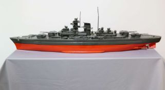 Bismarck Modellschiff aus Holz