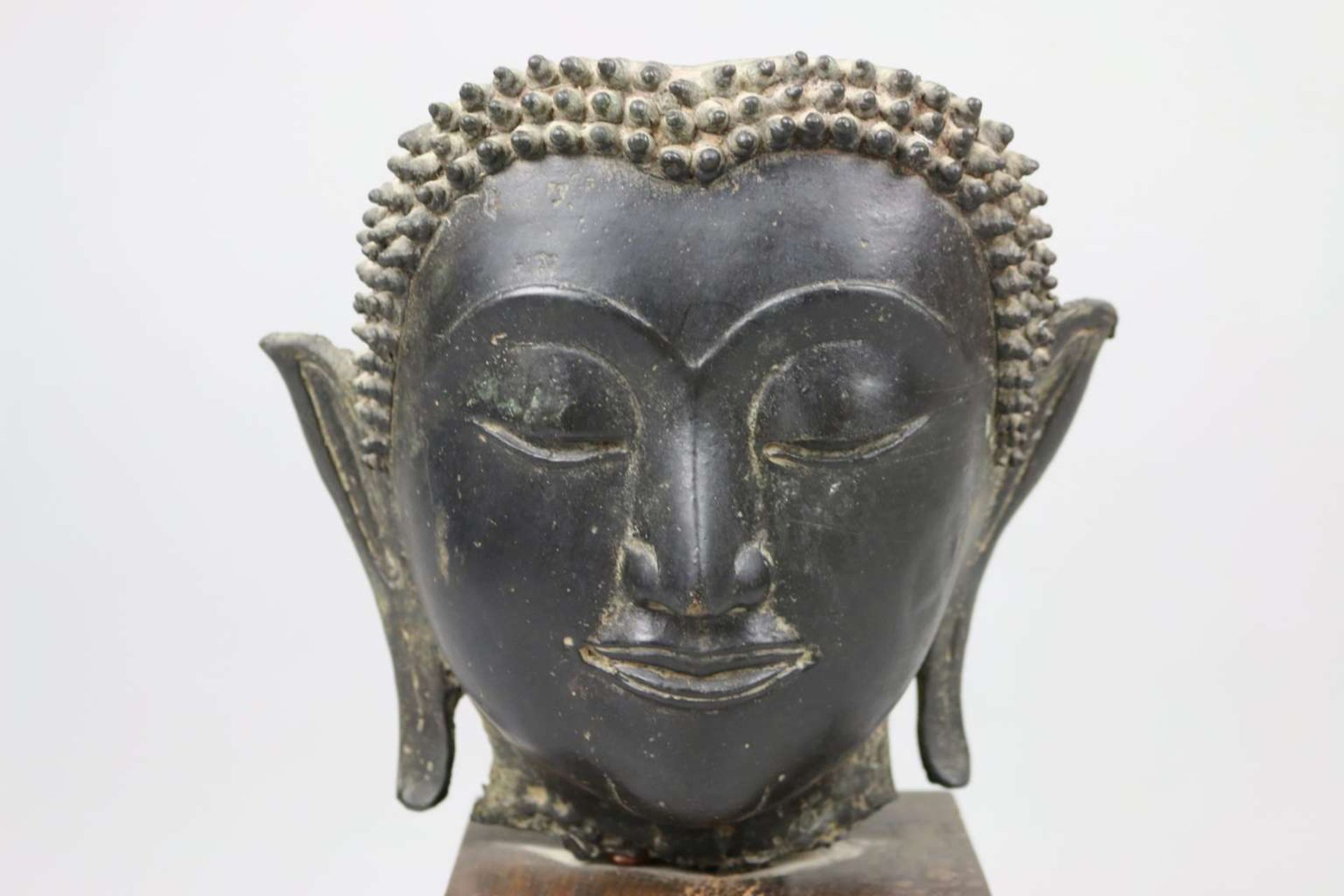 Buddha-Gesicht - Bild 4 aus 4