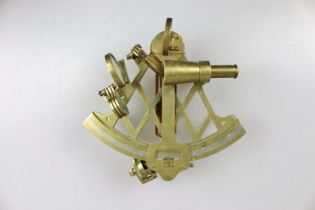 Sextant