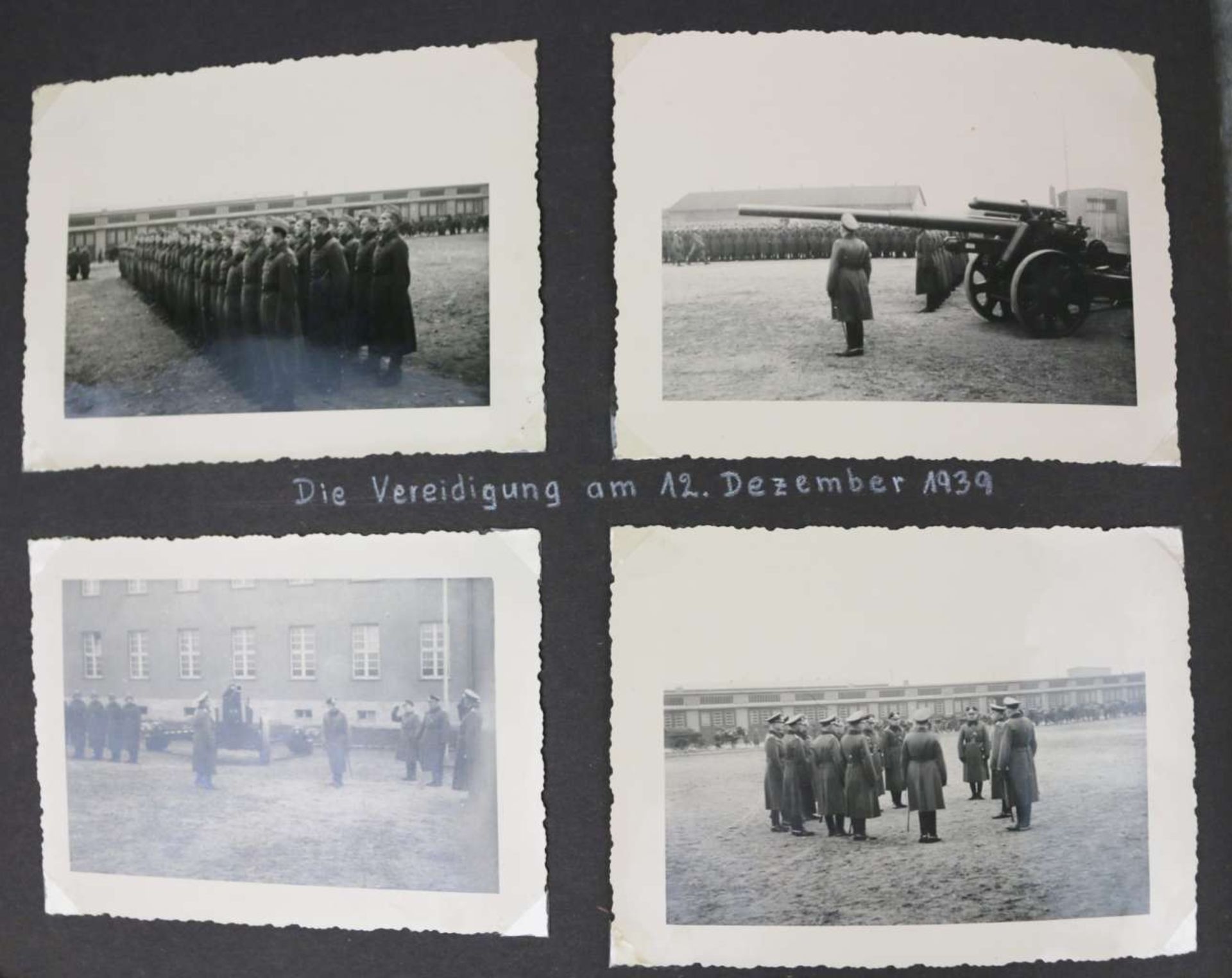 Wehrmacht, Fotoalbum mit aufgelegtem Stahlhelm, 377 Fotos - Image 2 of 7