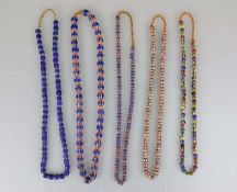 Indien, Chewron. 5 Glasperlenketten
