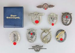 Luftwaffe, Konvolut von 8 Auszeichnungen, wohl Sammleranfertigungen