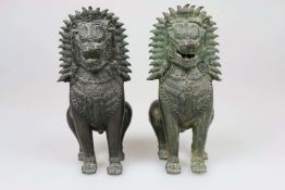 Zwei Shishi- Wächterlöwen