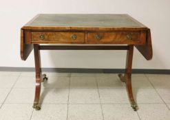Schreibtisch/ Drop-Leaf-Table, England, 1. H. 20. Jh.