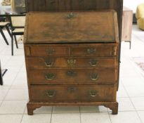 Schrägklappensekretär