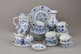 Meissen, Service-Teile, 31 Stück, Zwiebelmuster