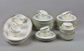 Meissen, Restservice, 52 Teile, Weißporzellan mit Goldrand