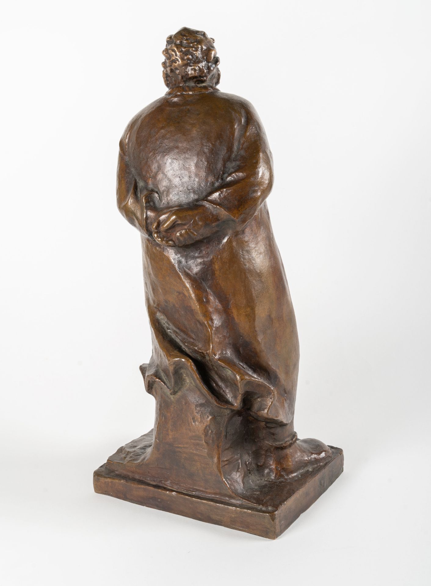 Ernst Barlach (1870 Wedel - Rostock 1938) – Spaziergänger - Bild 2 aus 5