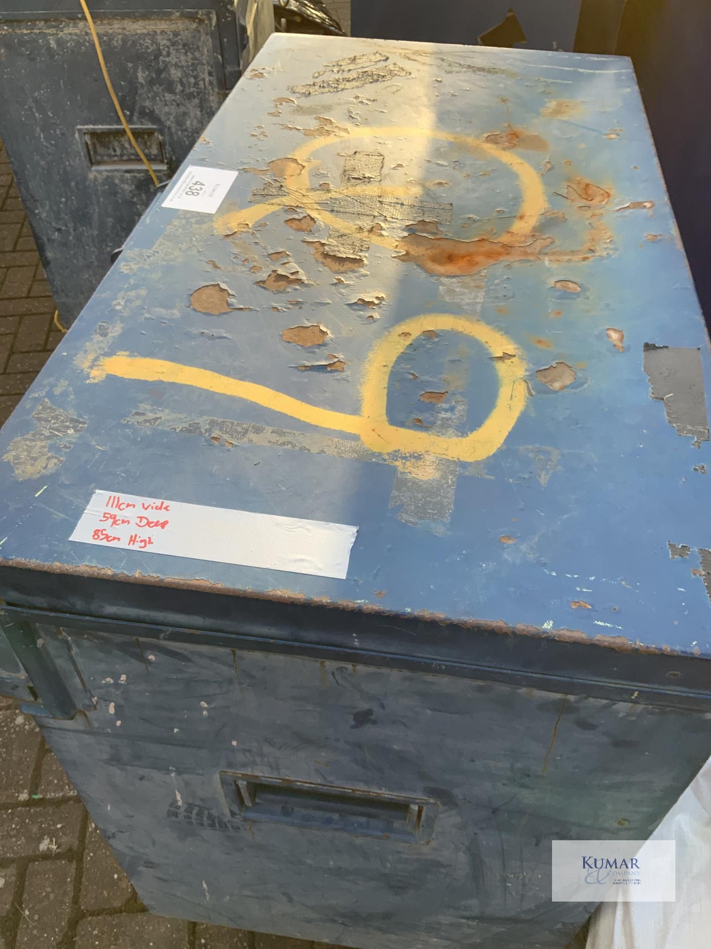 Site safety box on casters with keys - Image 4 of 5