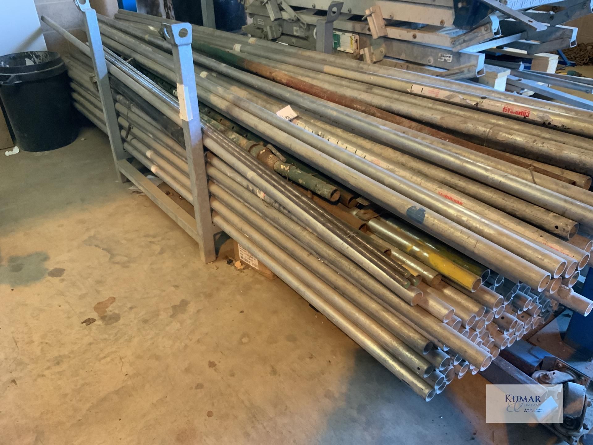 Approximately 140 : 4m Combisafe Scaffold Tubes : Approximately 10 Push Pull Props