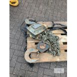 1: Yalelift 360 10 tonne block and tackle