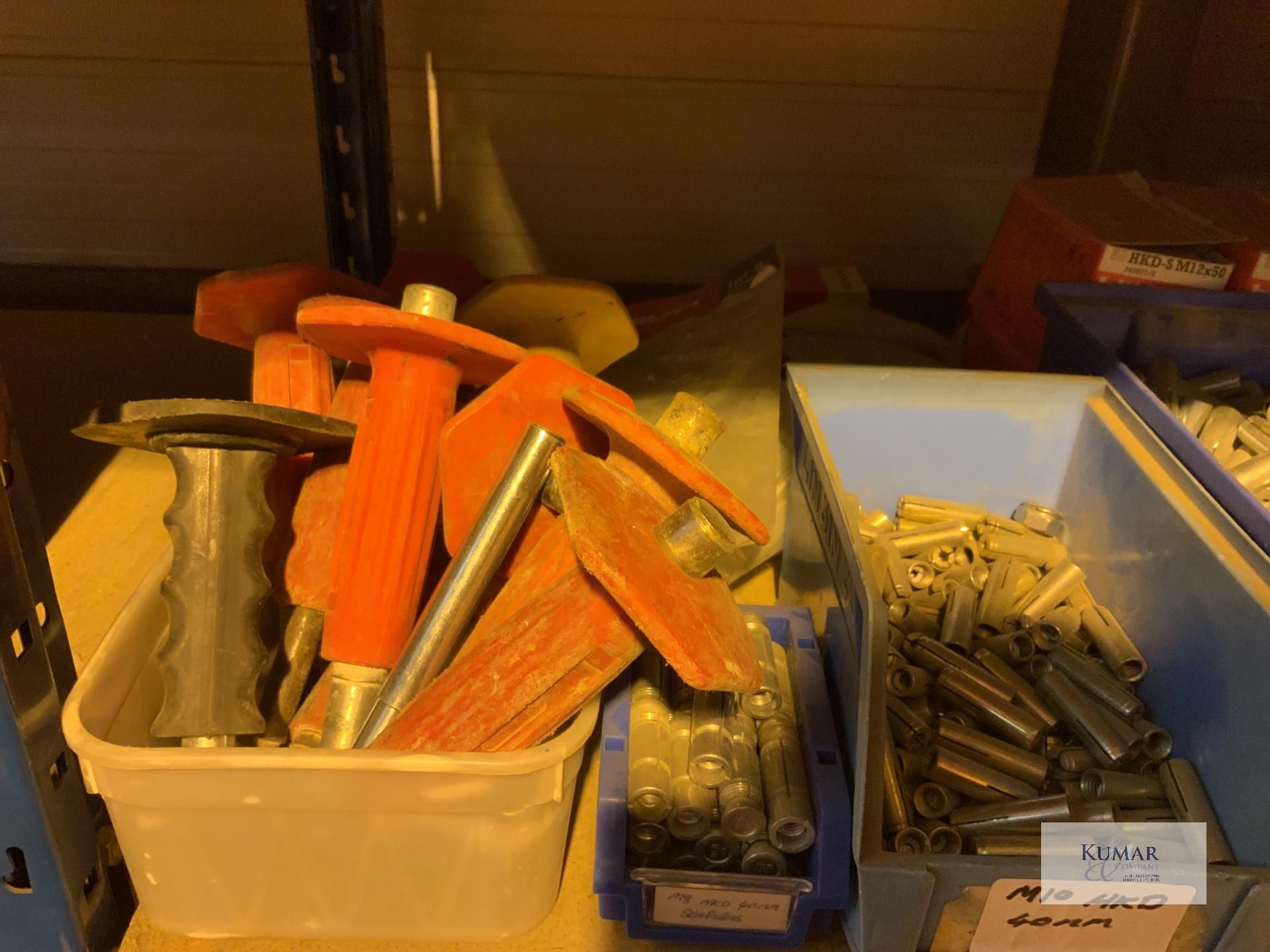 Contents of shelving only containing fixings,,tooling - Image 9 of 11
