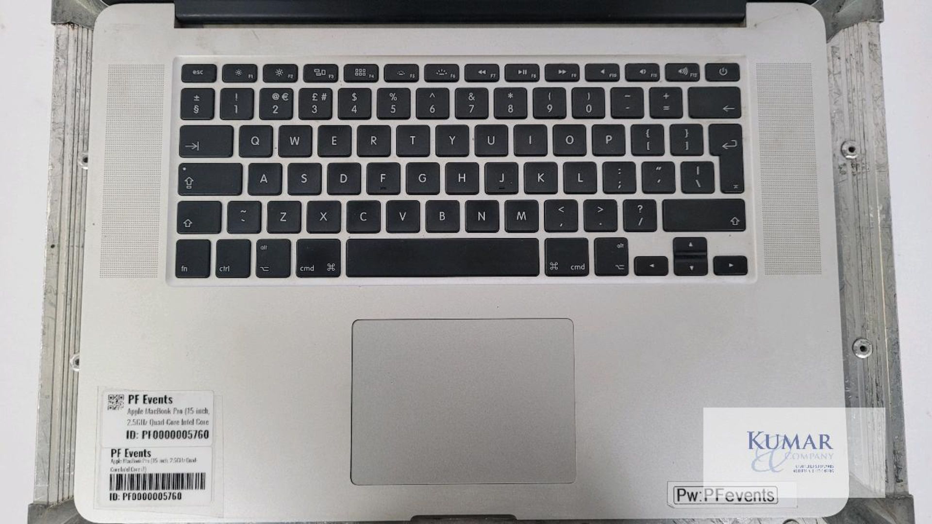 Apple MacBook Pro (15-inch, 2.5GHz Quad-Core Intel Core i7) in 5 STAR Case - Image 5 of 9