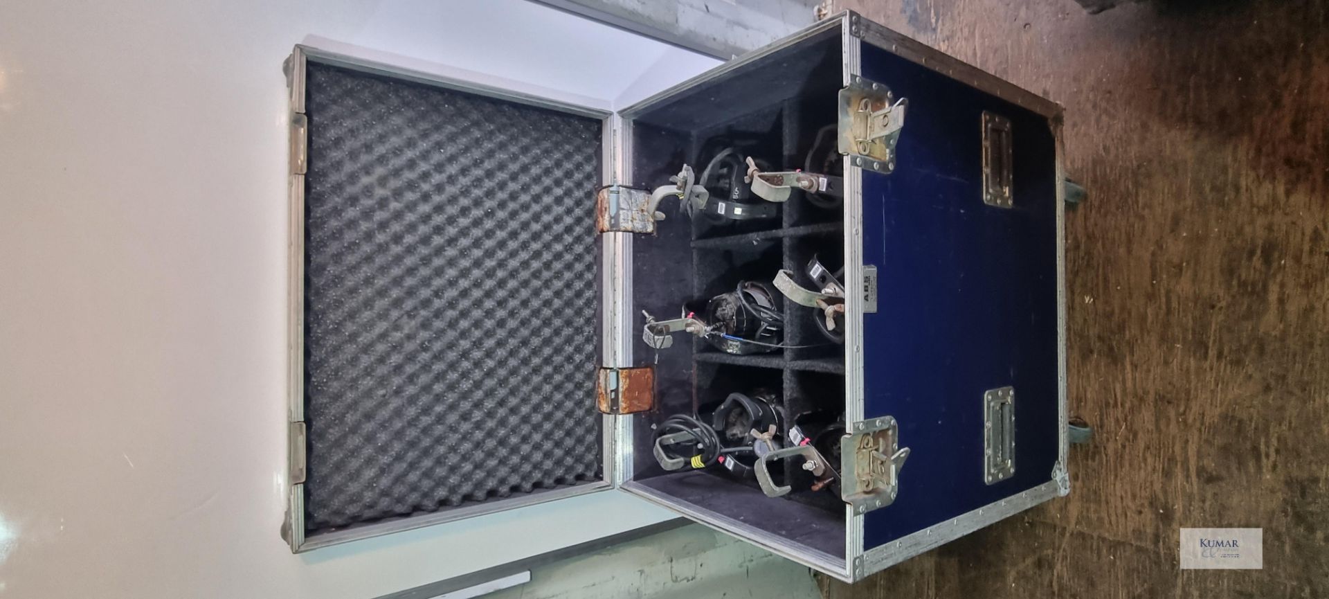 6x Units of ETC Source 4 Profile with 26° Lens in Flight Case - Image 2 of 5