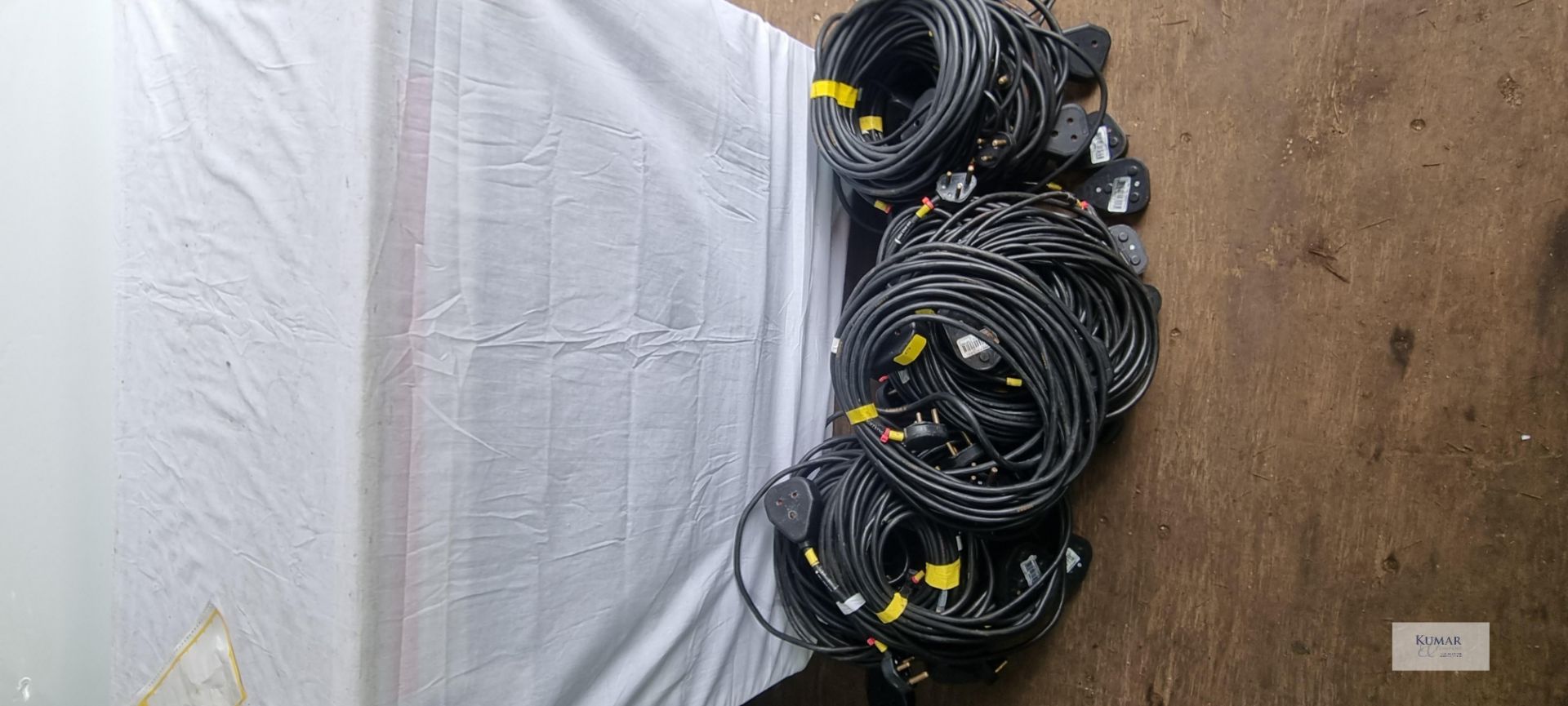 34 x 10m 15a Cable