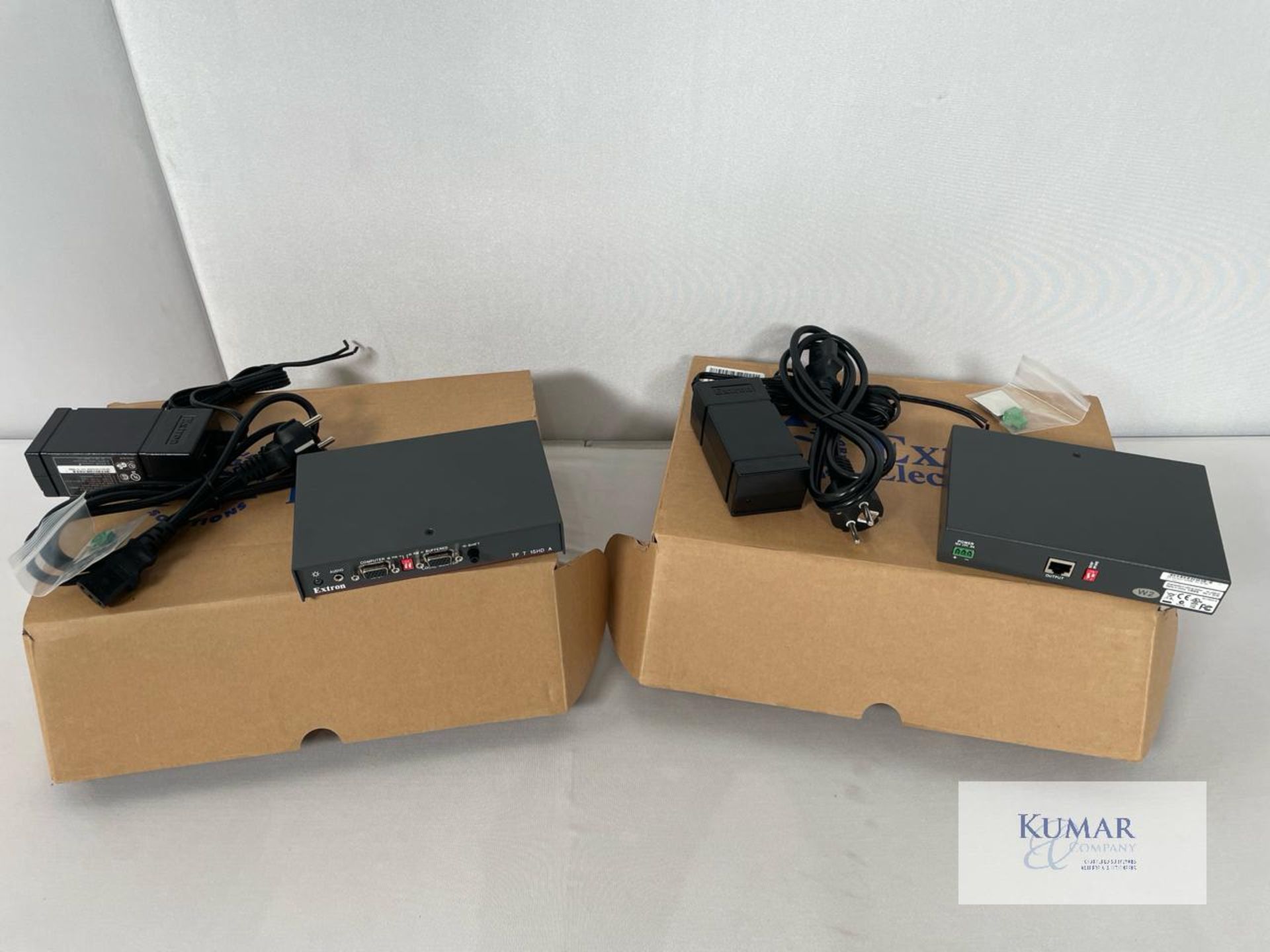 2 x EXTRON TP T 15HD A (2x units new in boxes)