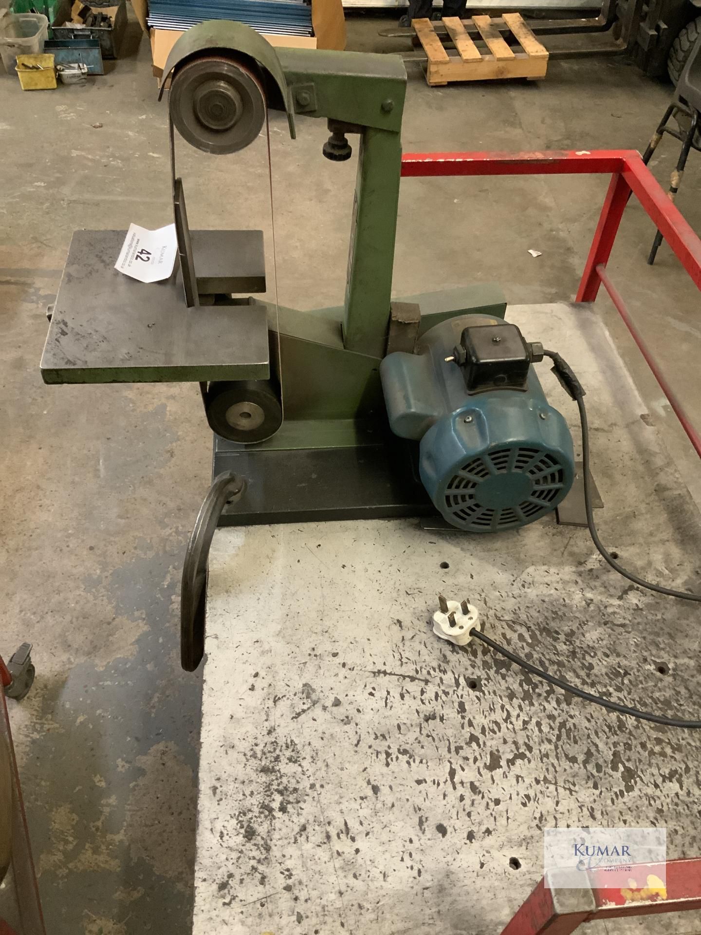 Flexiband vertical belt sander . Model 2 B . Serial number 14396  Collection Day – Tuesday 27th - Image 4 of 5