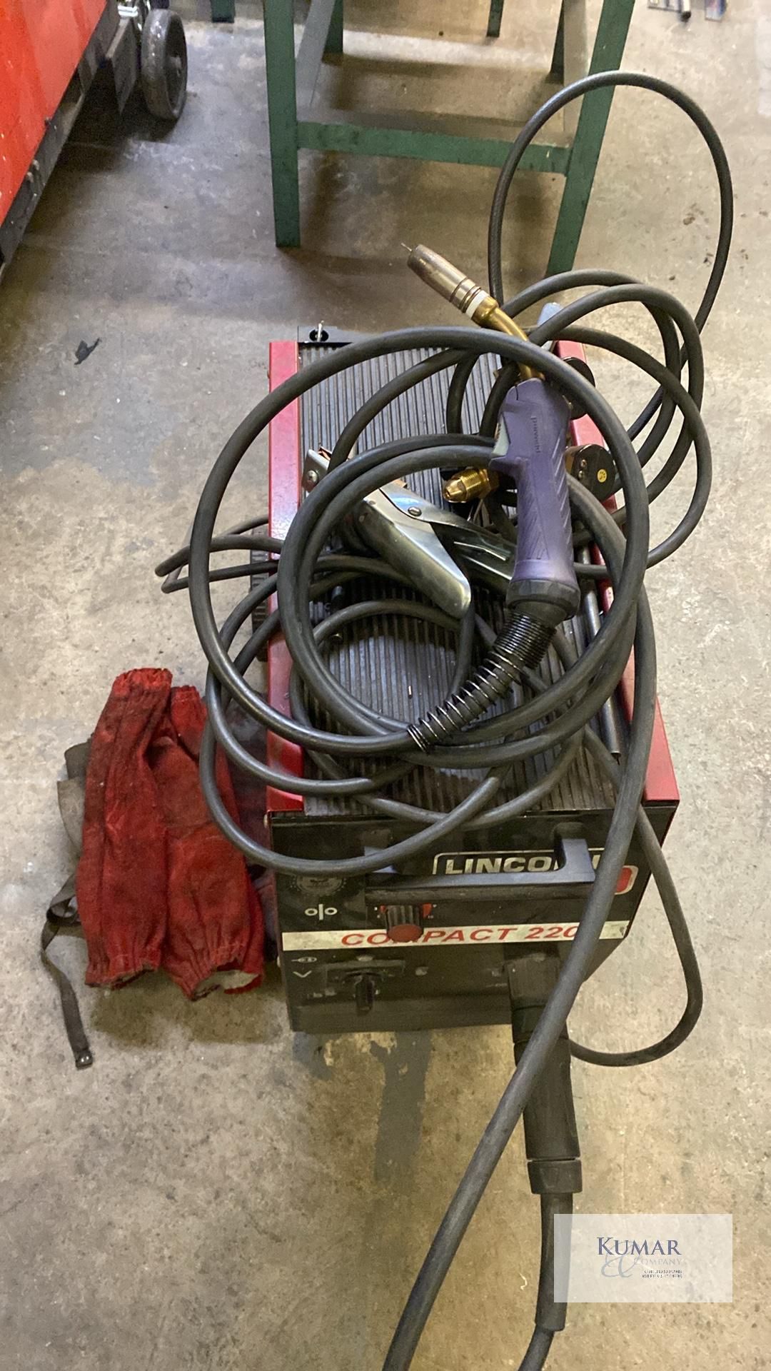 Lincoln Electric Compact 220 Welder  Collection Day – Tuesday 27th February Unit 4 Goscote - Image 5 of 5