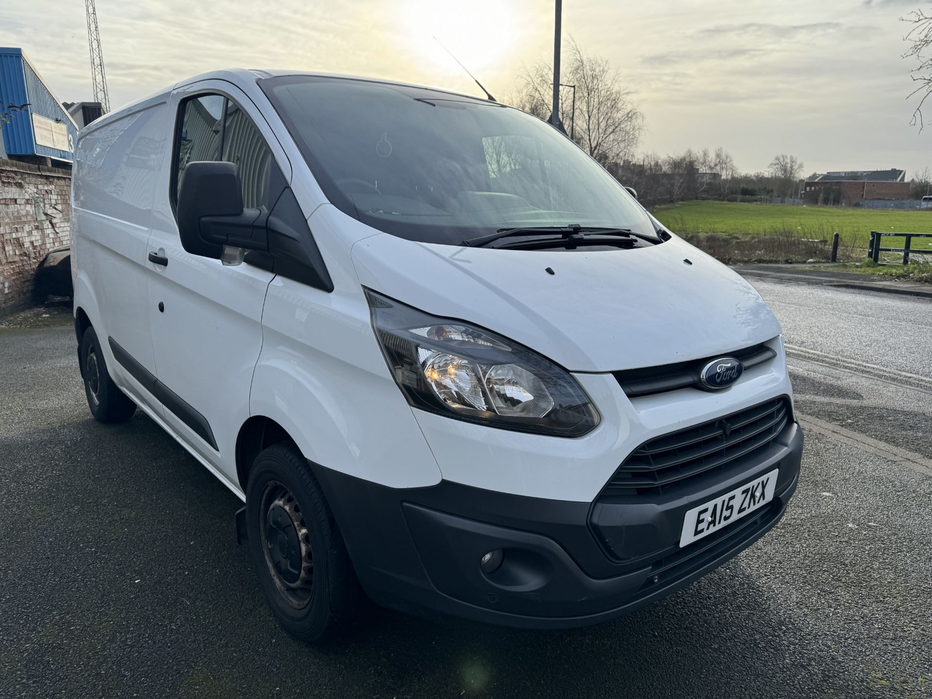 2015 - TRANSIT 270 ECO DIESEL VAN