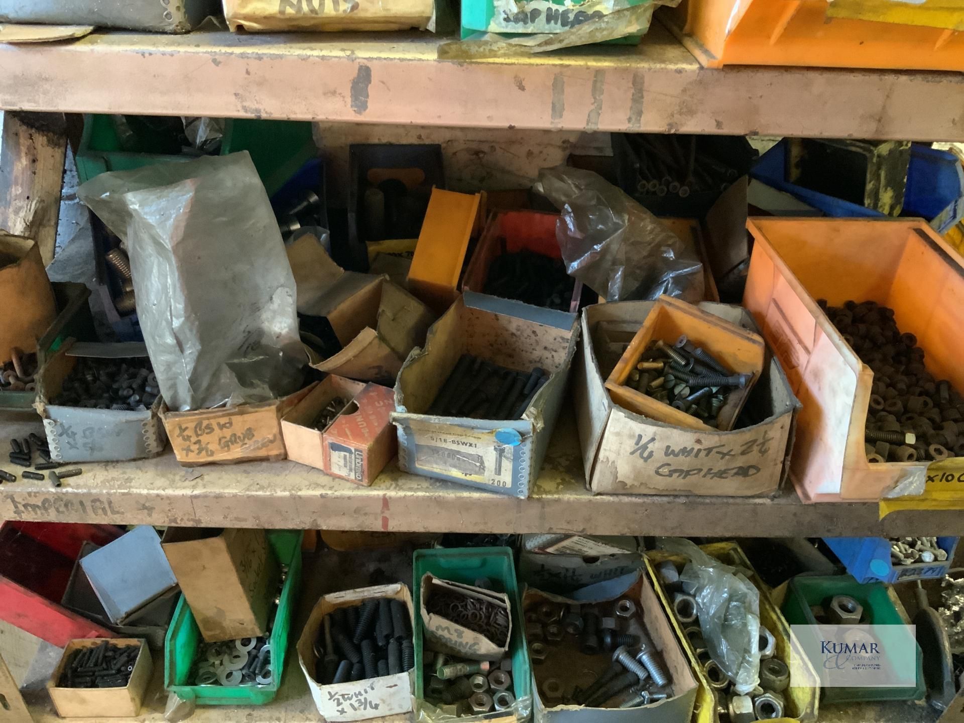Shelving and contents, nuts, bolts, split pins Collection Day – Tuesday 27th February Old - Bild 5 aus 9