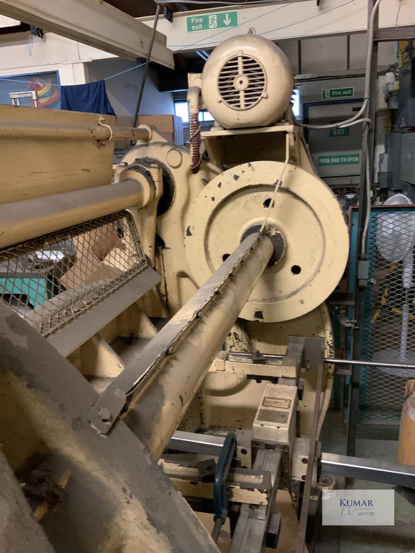 Regent Mechanical Shear. Capacity 40" x 1/8" (Please note Buyer is responsible for machine - Image 7 of 8