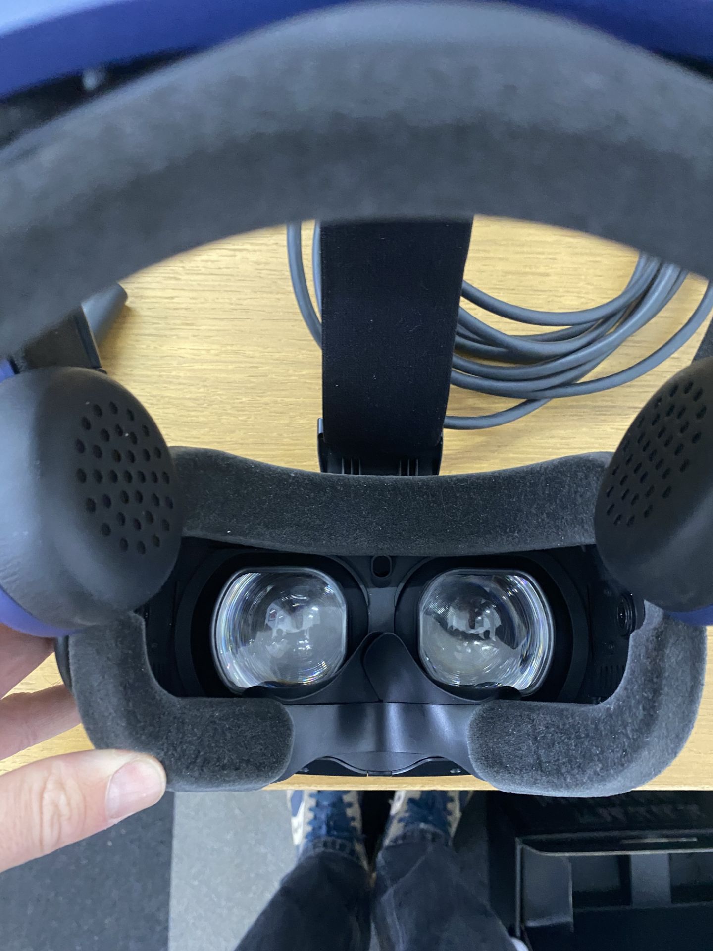 HTC Vive Pro 2 VR Headset - Image 3 of 9