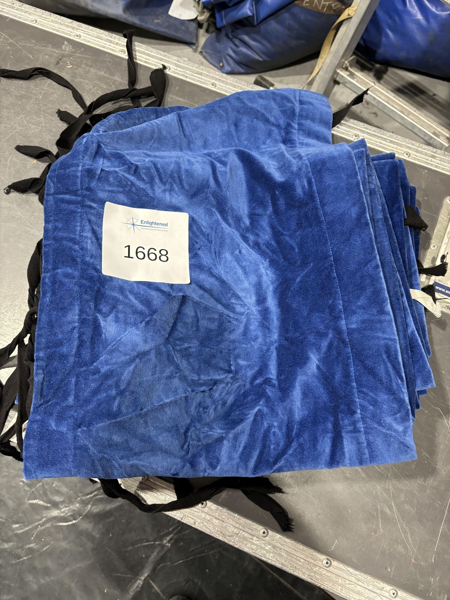Blue Velvet Drape 12m x 0.4m (40' x 1' 4") Flat - Image 2 of 2
