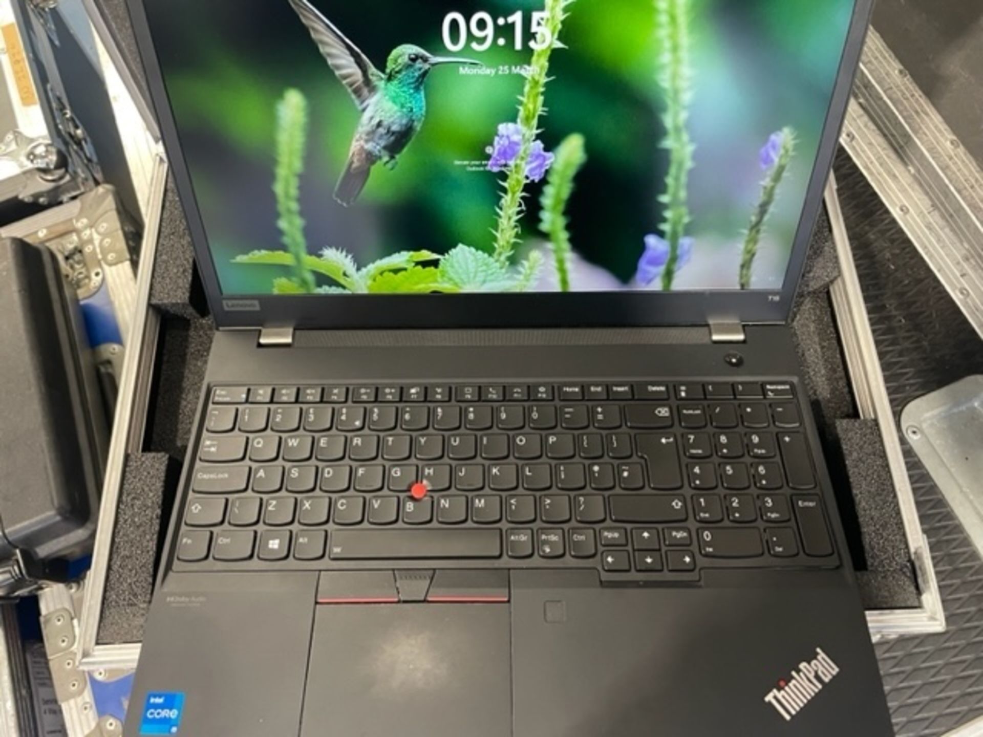 Lenovo ThinkPad T15 G2 - Image 5 of 7