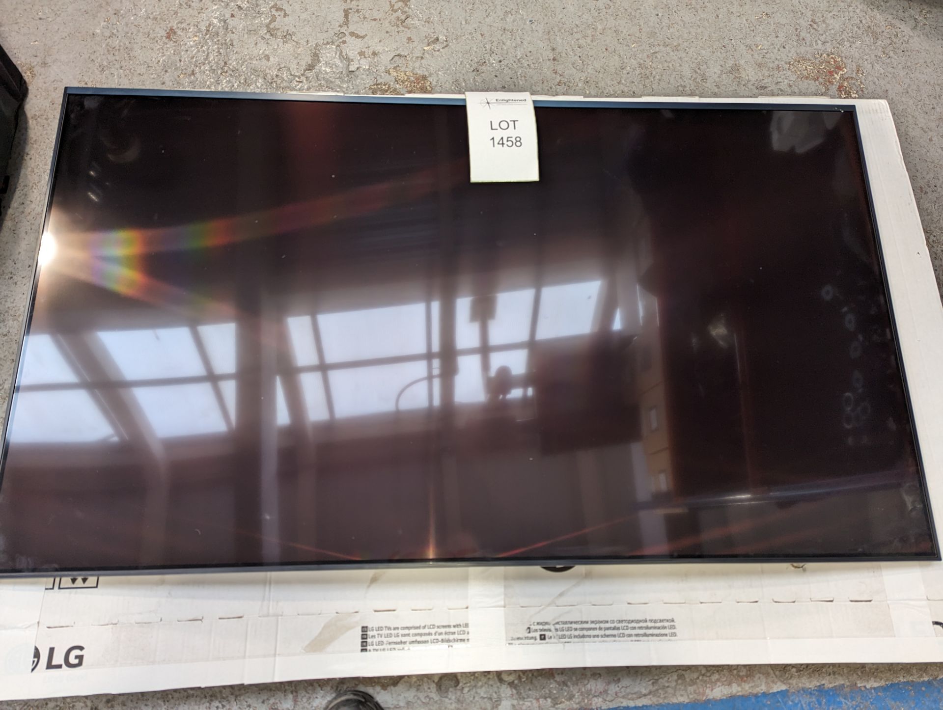 LG 55UR640S 55" Professional Television Display - Image 3 of 3