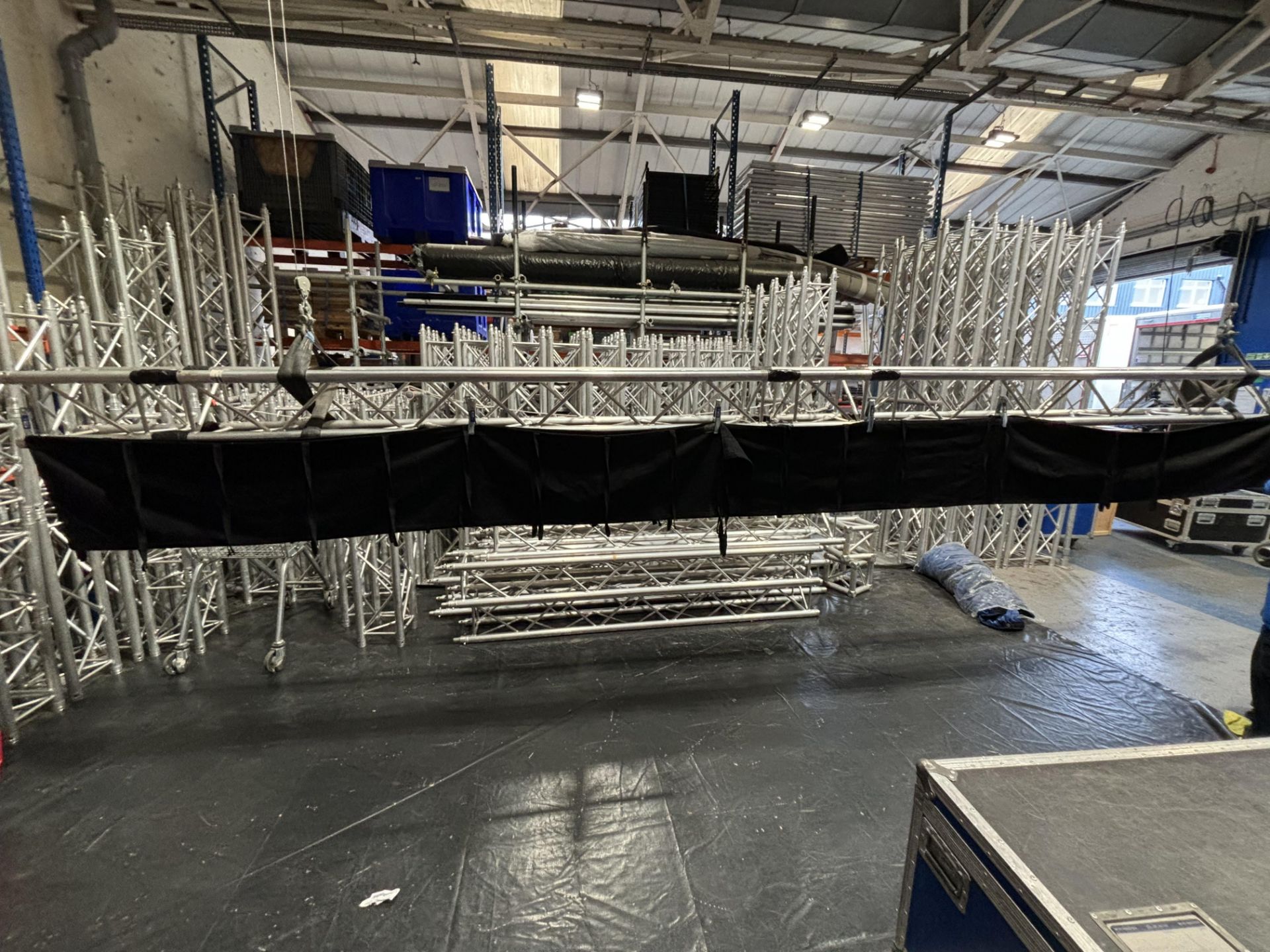 9x 0.4 BWS truss border