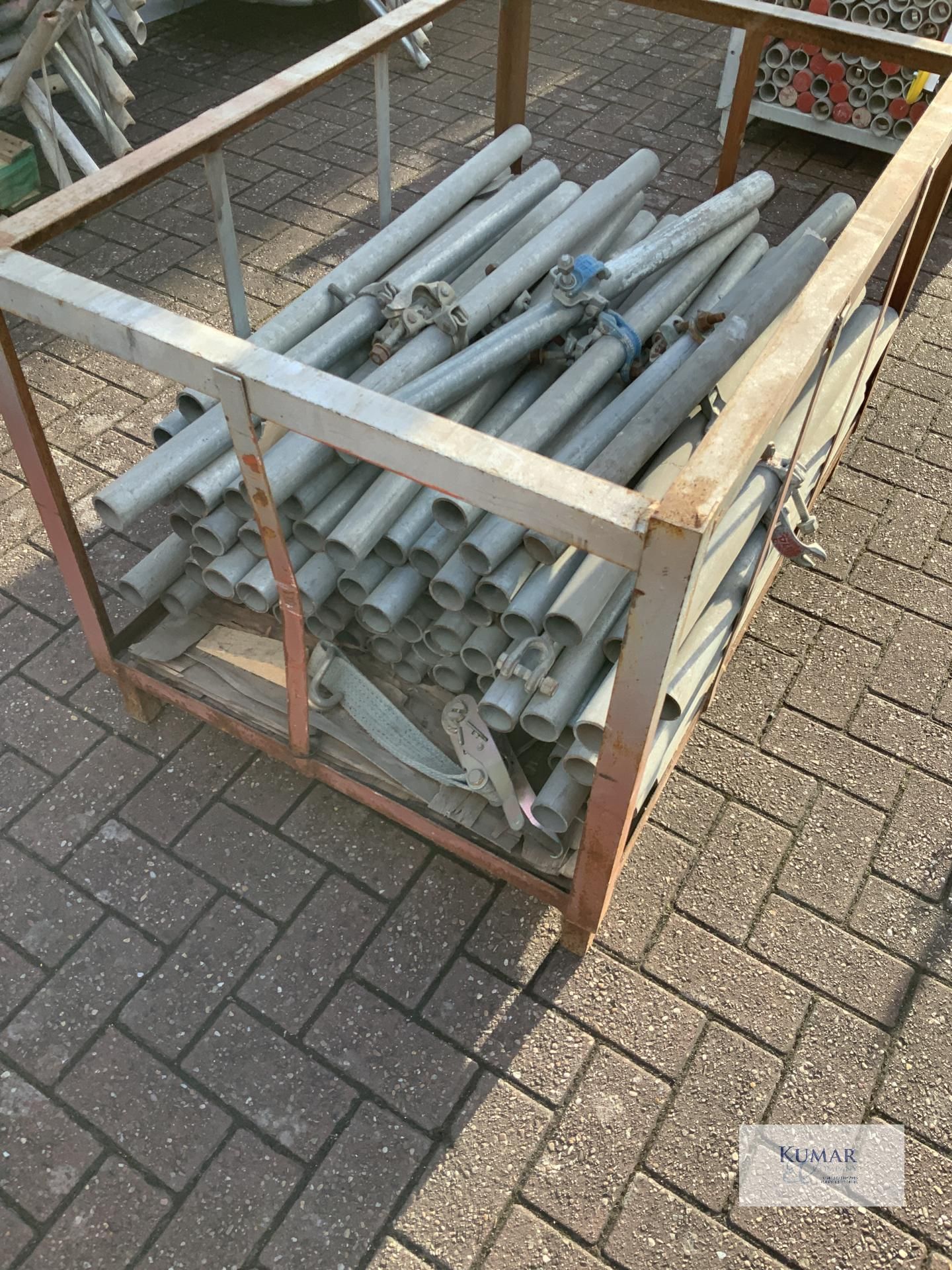 50: Approximately: 3ft scaffolders tubes - Image 2 of 5
