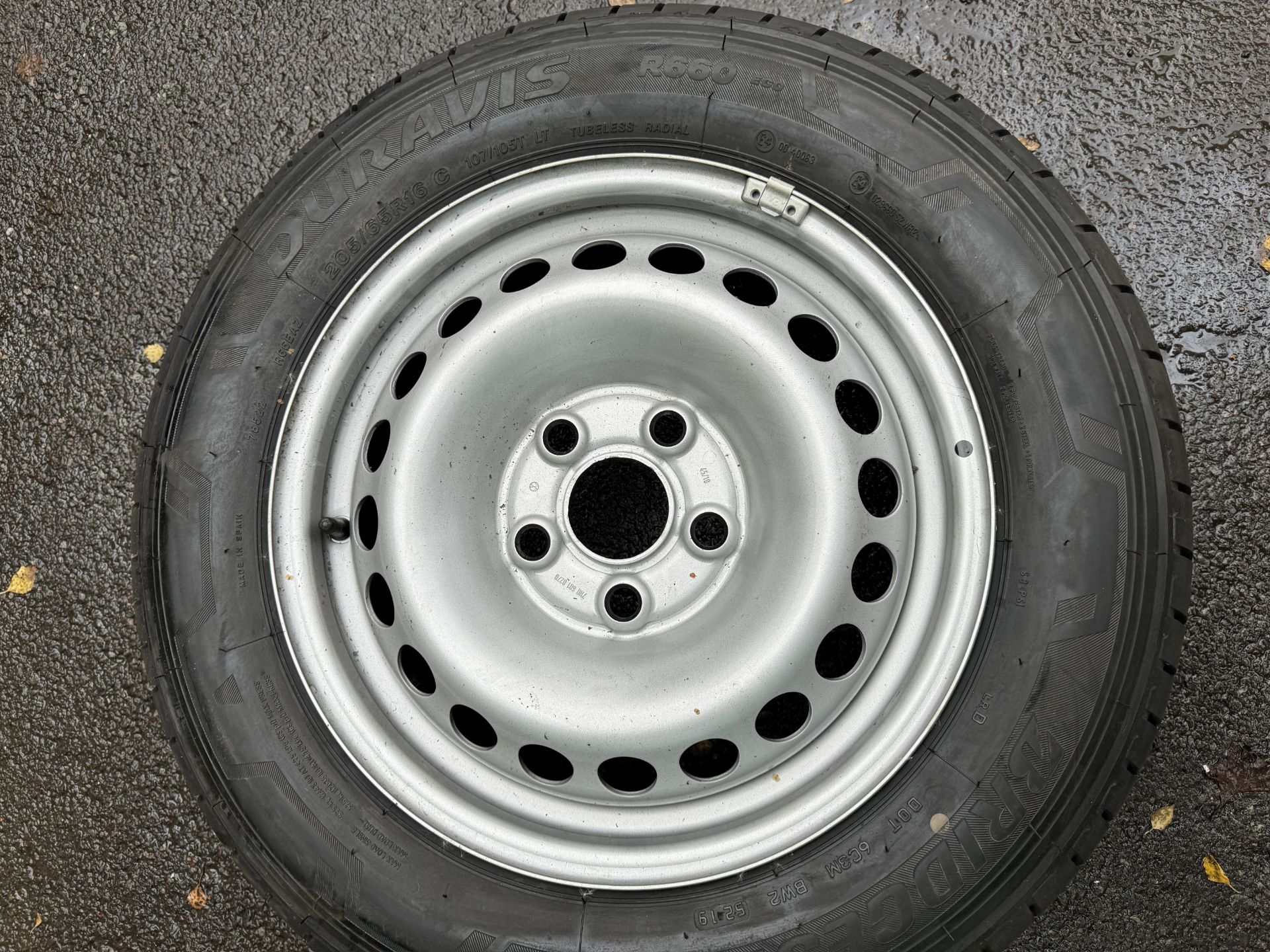 Set of 4 VW Transporter Steel Wheels & New Bridgestone Duravis R660 Eco 205/65R16 Tubeless Radial - Bild 27 aus 51