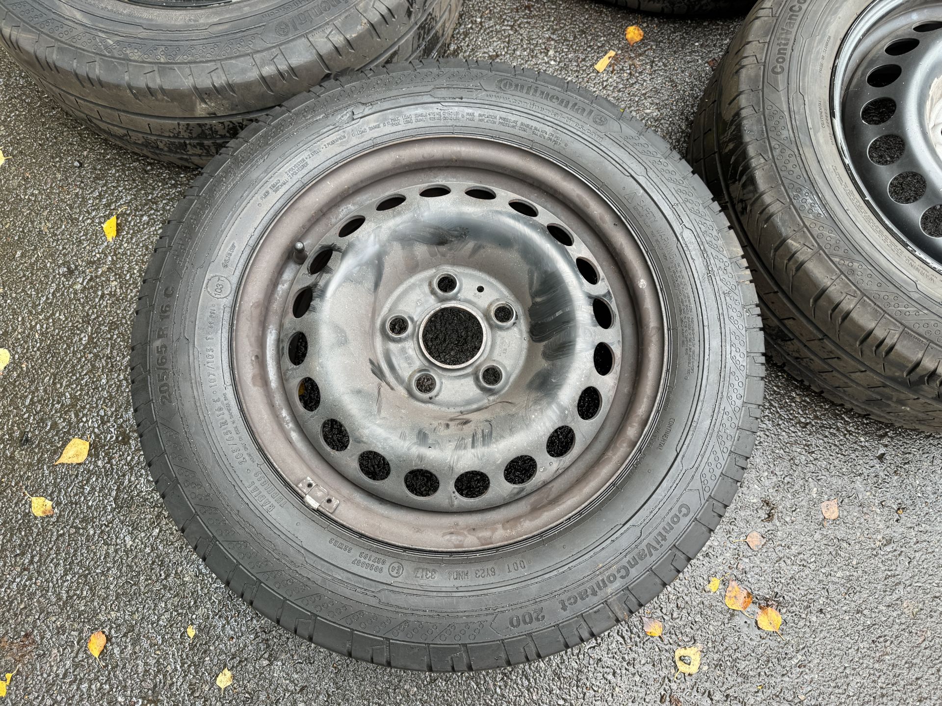 Set of 4 VW Transporter Steel Wheels & Part Worn Continental ContiVan Contact 200 205/65 R16C 107/05 - Image 7 of 19