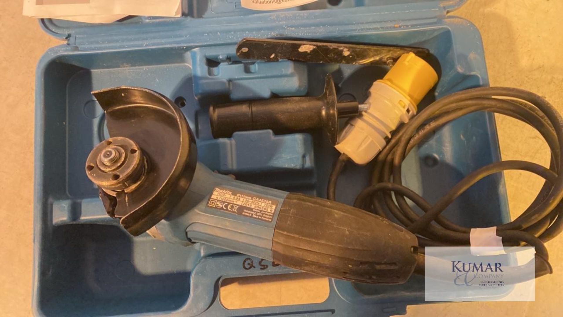 Makita GA4530R 110 Volt Angle Grinder with Carry Case - Image 4 of 5