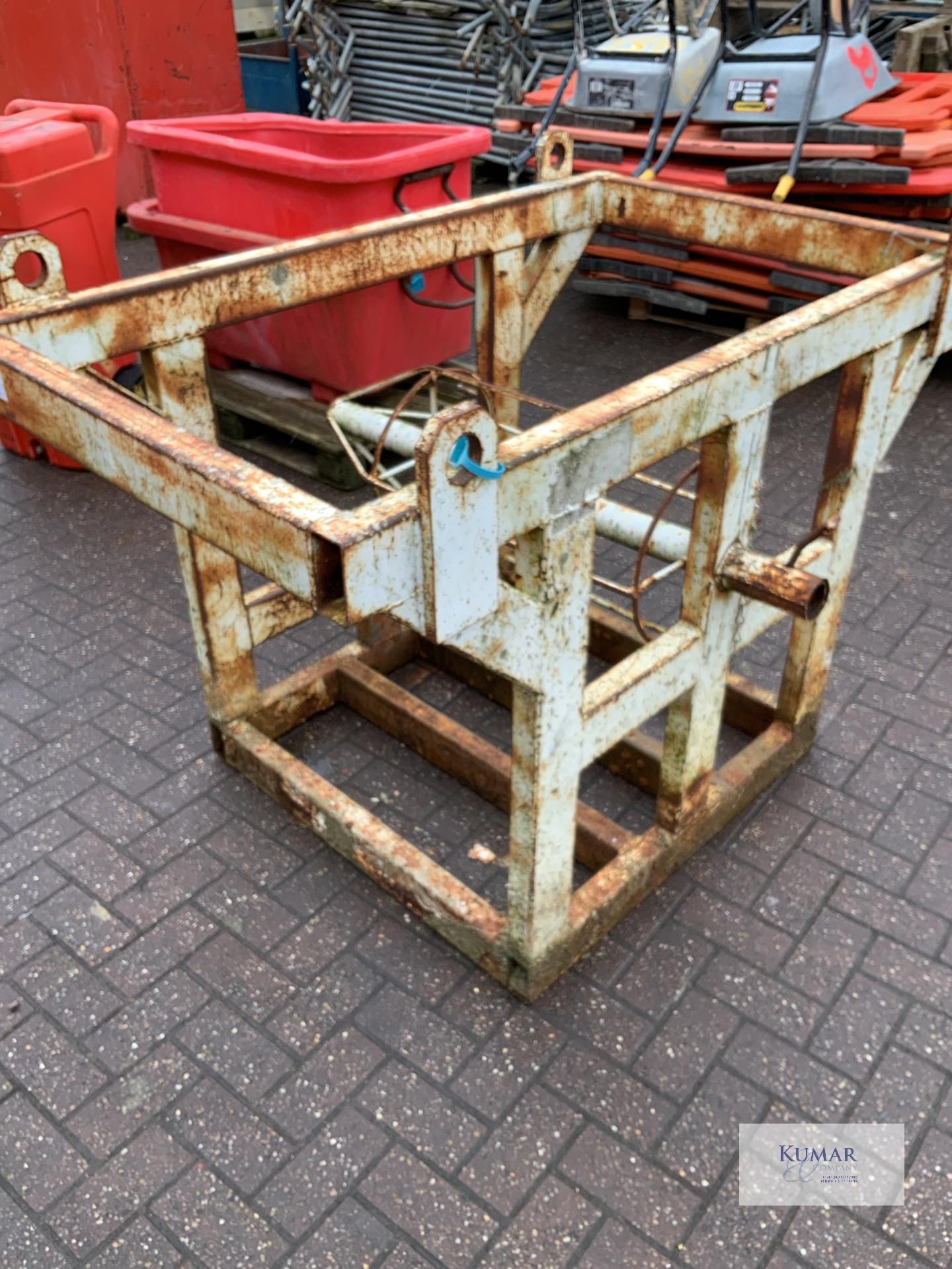 wire reel lifting frame - Image 2 of 4